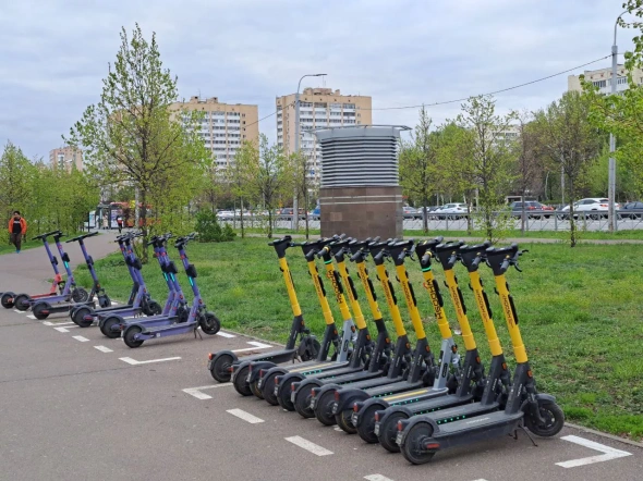 В Казани установили первый знак о запрете движения электросамокатов