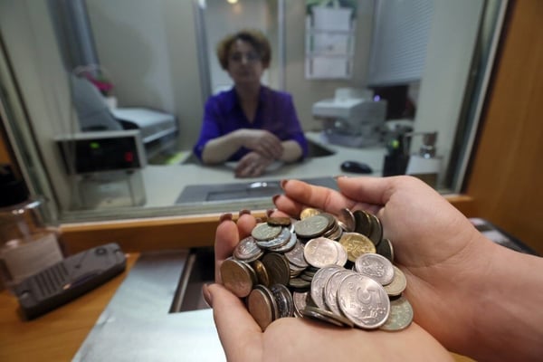 До 2 июня россияне могут принести в банк мелочь и обменять ее на купюры без комиссии