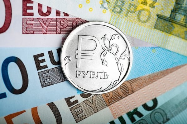 Торговая палата Италии и России приостановила оплату итальянских товаров рублями