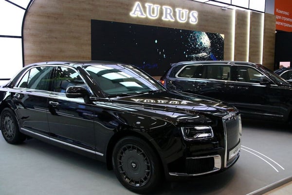 Ливия начнёт переговоры по поставкам в страну автомобилей Aurus